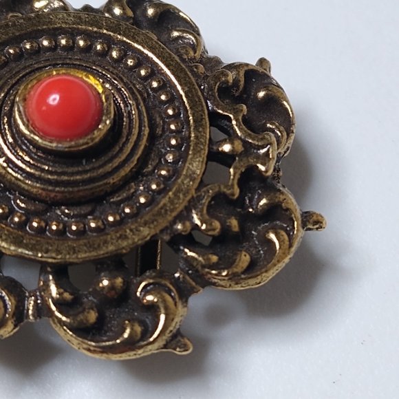 Vintage Decorative Small Metal Scarf Slide - Picture 5 of 12